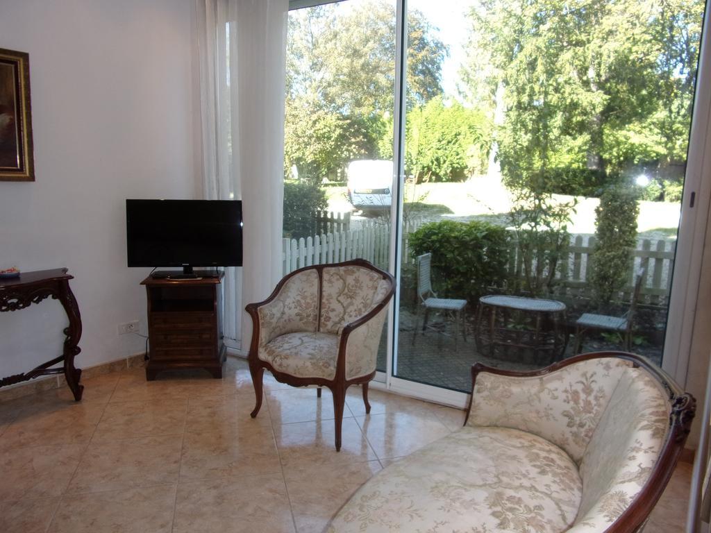 Top' Appart Hotel Pont-Sainte-Maxence Room photo
