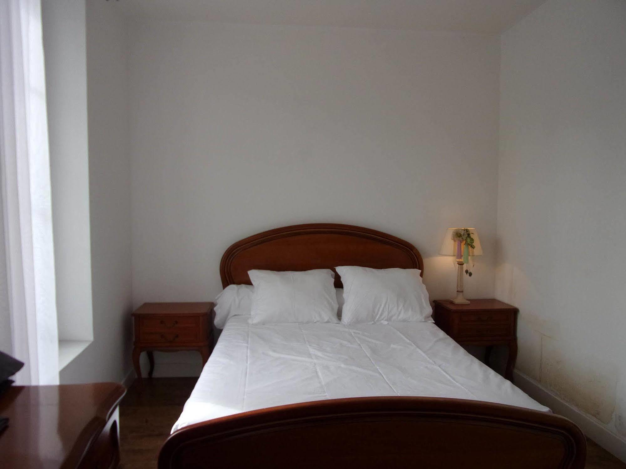Top' Appart Hotel Pont-Sainte-Maxence Exterior photo